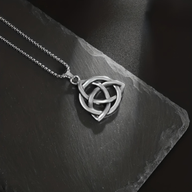 Vintage Celtic Knot Pendant Necklace