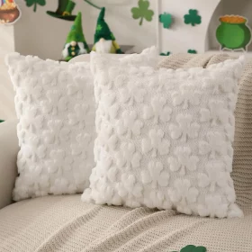 St Patrick's Day Shamrock Pillow Covers (45 x 45 cm) — Set of 2 St Patrick's Day Shamrock Pillow Covers (45 x 45 cm) — Set of 2