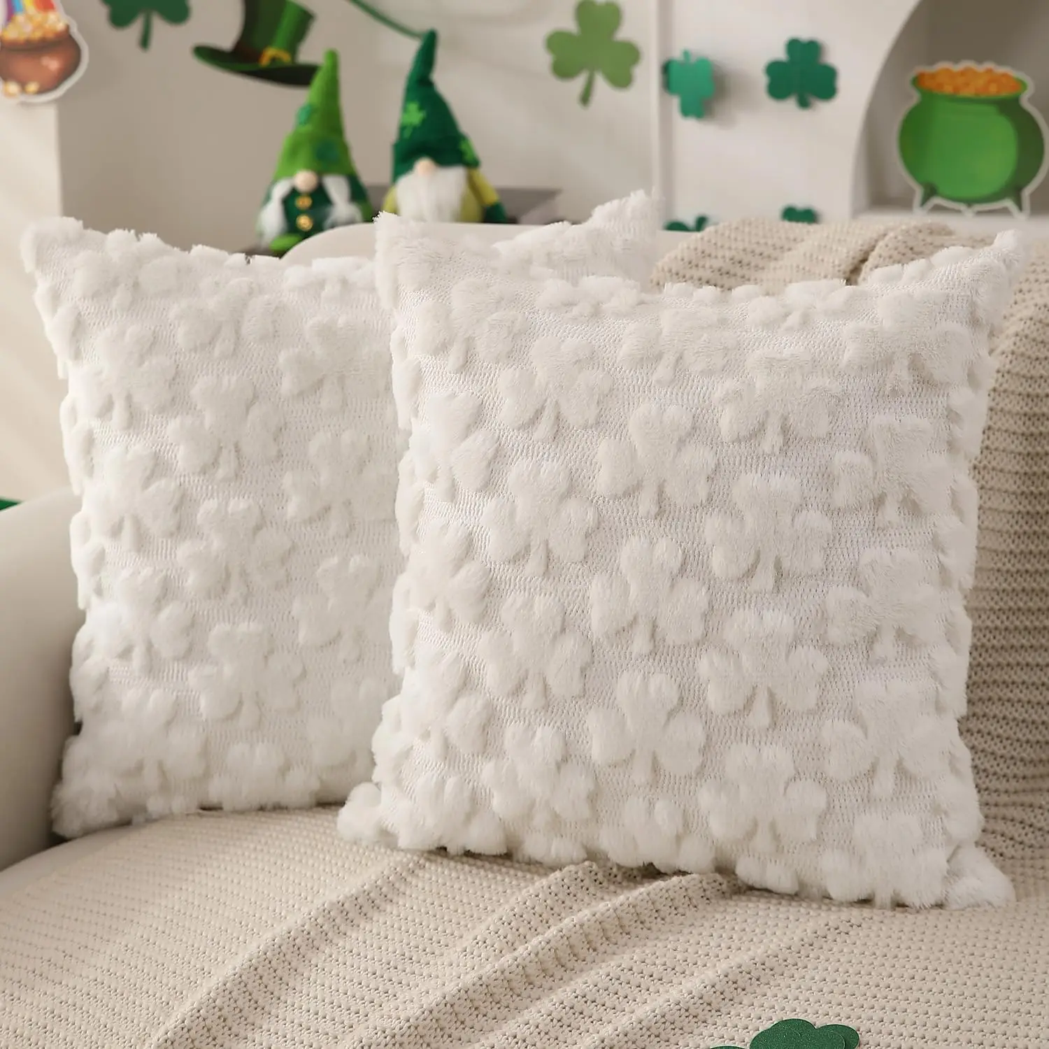St Patrick's Day Shamrock Pillow Covers (45 x 45 cm) — Set of 2 St Patrick's Day Shamrock Pillow Covers (45 x 45 cm) — Set of 2